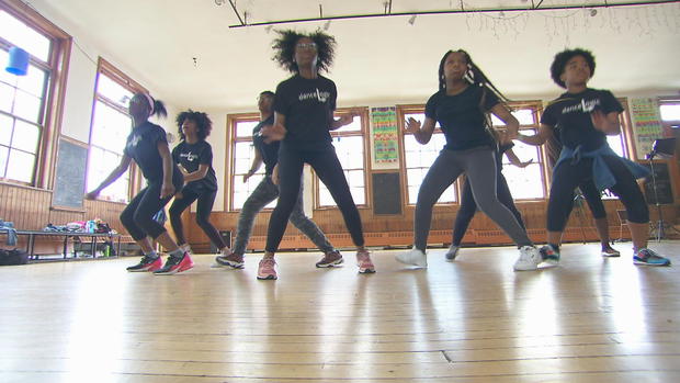 Group of diverse girls dancing in the danceLogic studio
